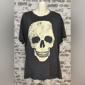 NWT oversized fit 2X Maurice’s skull print tee